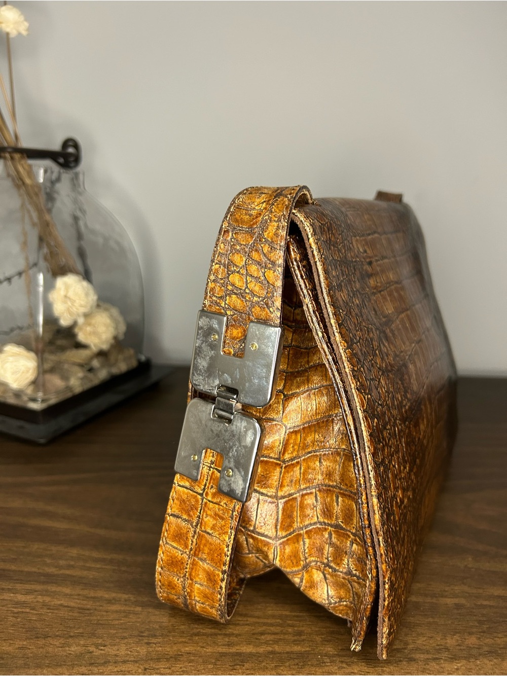 Coccinelle Brown Croc Embossed Leather Shoulder Bag - Picture 4 of 14